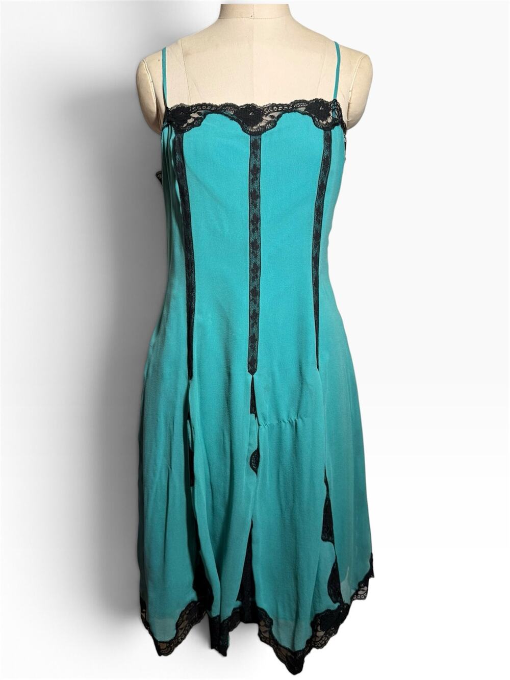 Betsey Johnson Y2K silk lace flapper style 
dress